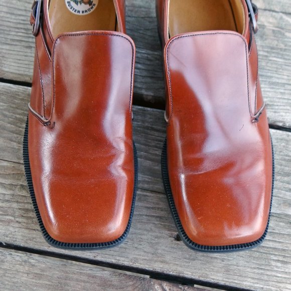 Vintage Buster Brown Boy's Leather Cognac Slide on Shoes with Buckle Size 4.5 - Picture 4 of 14